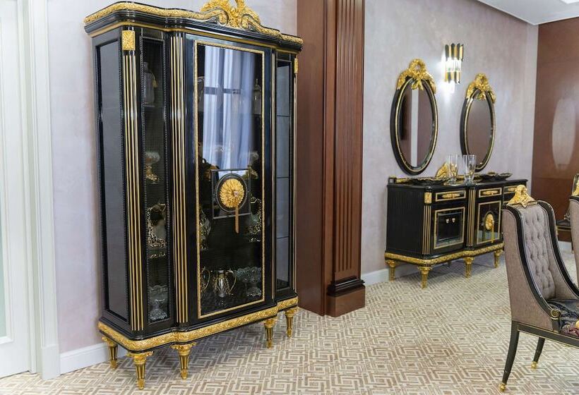 هتل Ramada By Wyndham Turkistan