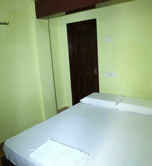 ホテル Spot On V Gust In