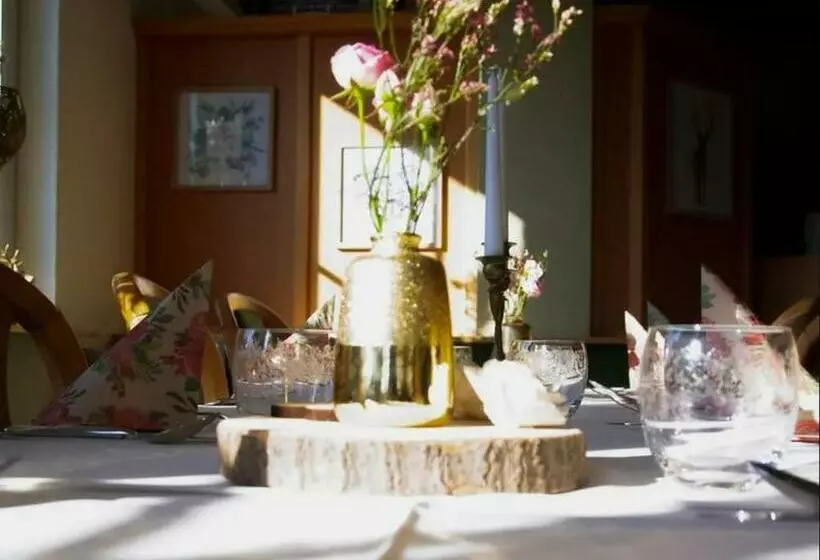 Majatalo Haus Am Park