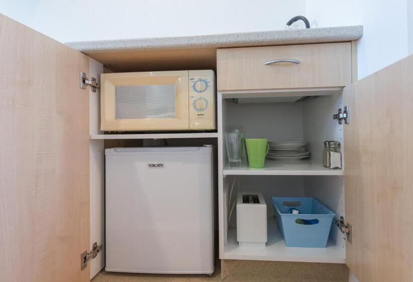 فندق على الطريق Bella Vista Nelson