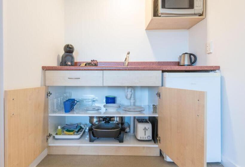 فندق على الطريق Bella Vista Nelson