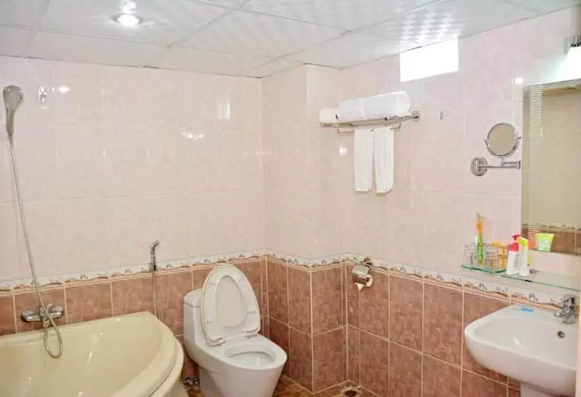 A25 Hotel 137 Nguyễn Du đà Nẵng