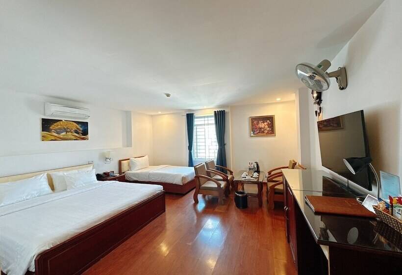 A25 Hotel 137 Nguyễn Du đà Nẵng