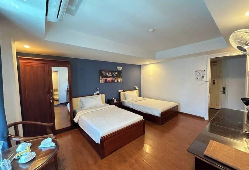 A25 Hotel 137 Nguyễn Du đà Nẵng