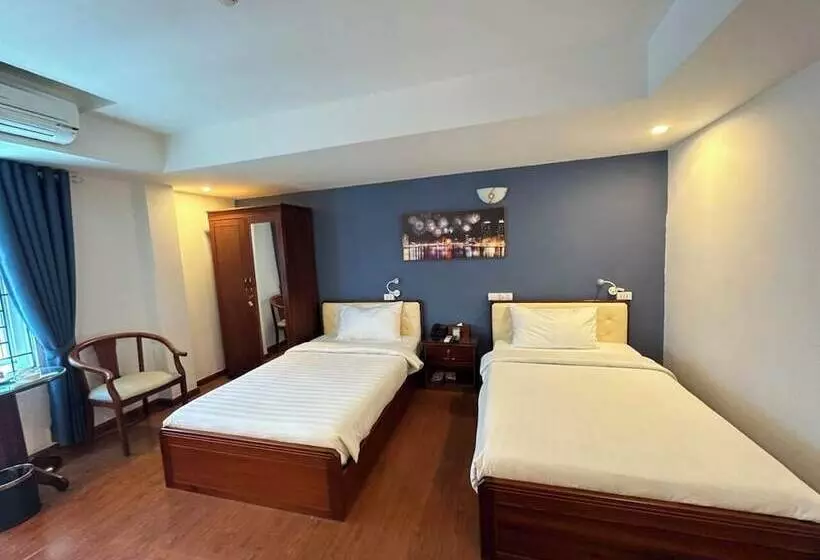 A25 Hotel 137 Nguyễn Du đà Nẵng