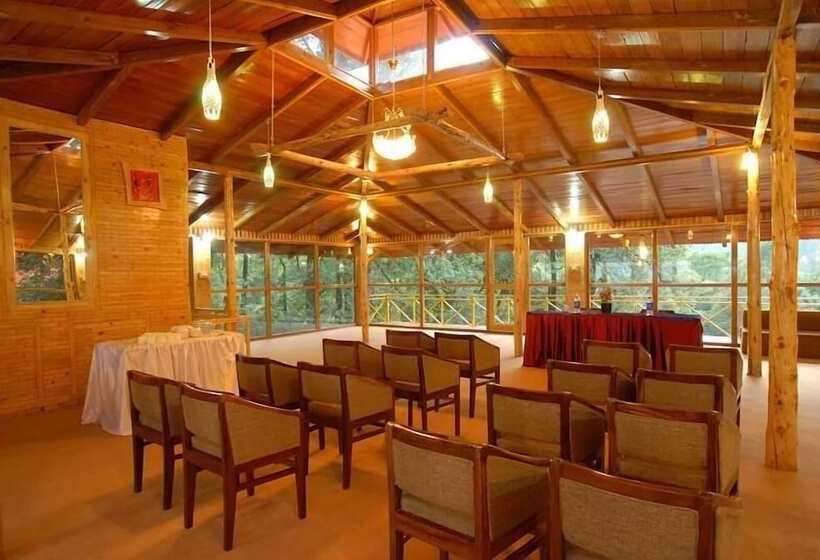 בית מלון כפרי Alpine Club