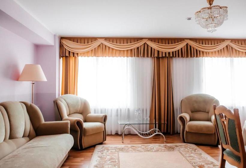 هتل Derzhavinskaya-tambov