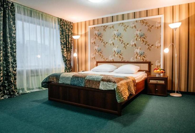 هتل Derzhavinskaya-tambov