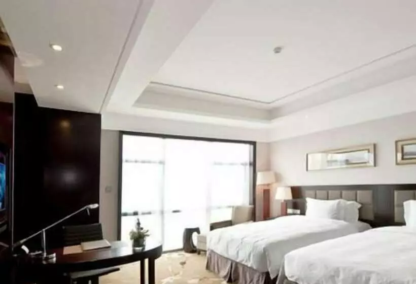 ホテル Howard Johnson Shipu Plaza Ningbo