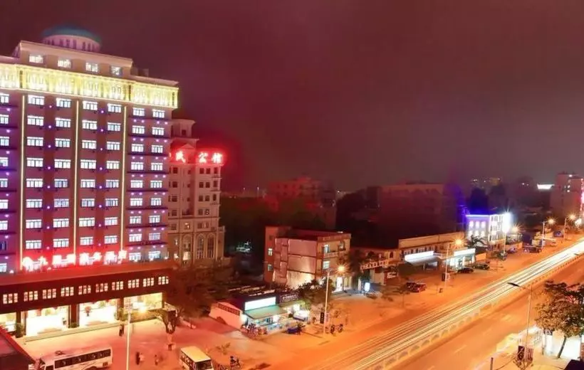 酒店 Sanya Jiulixiang Business