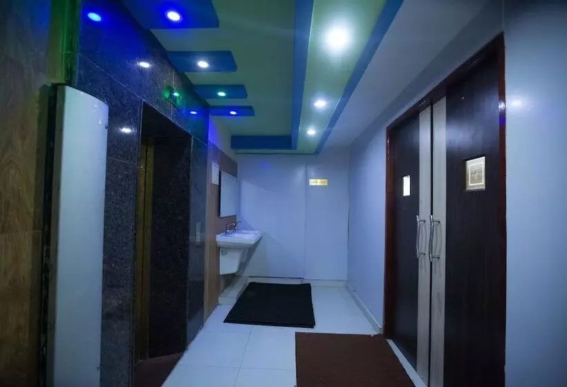 هتل Mahalaya Residency