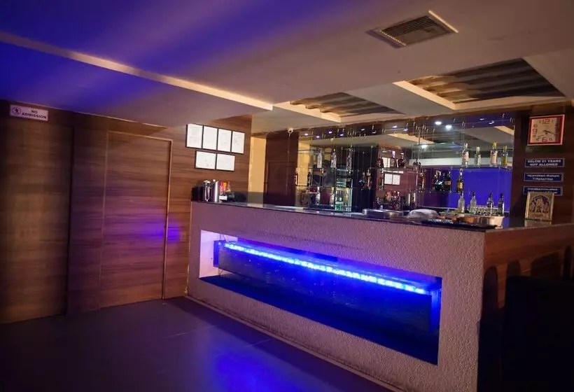 هتل Mahalaya Residency