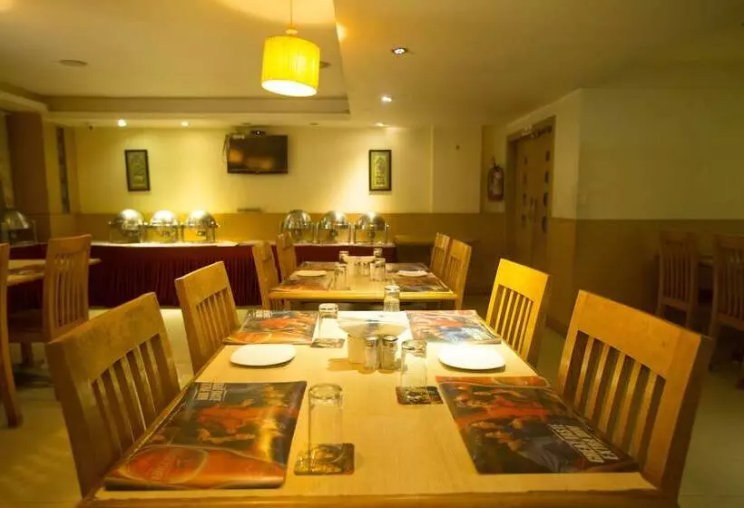 هتل Mahalaya Residency