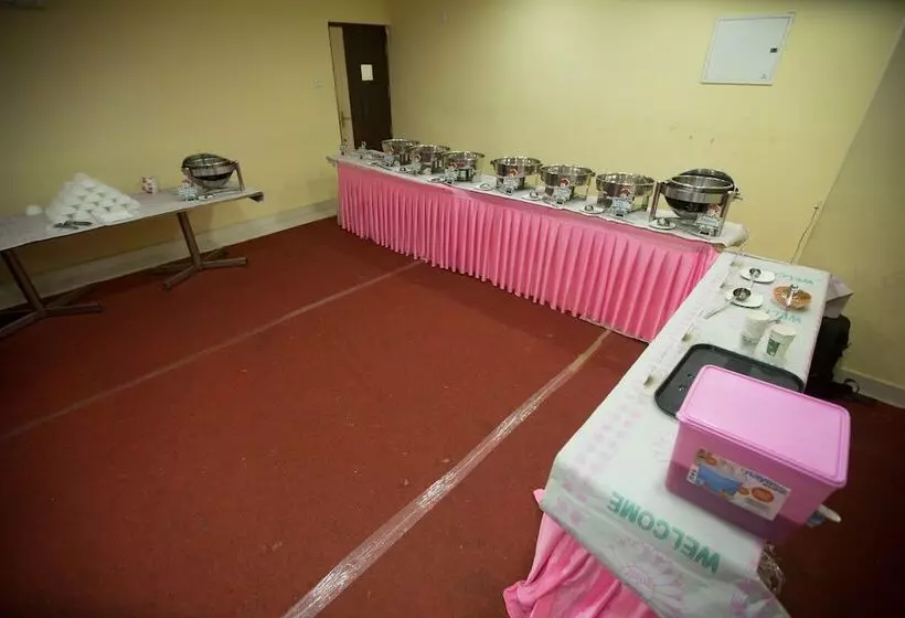 هتل Mahalaya Residency