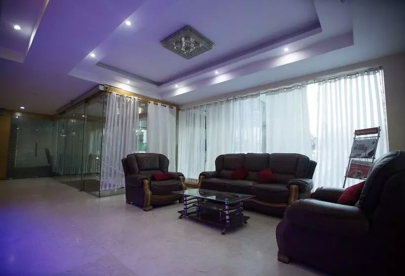 هتل Mahalaya Residency