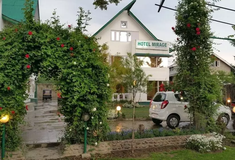 Hotel Mirage
