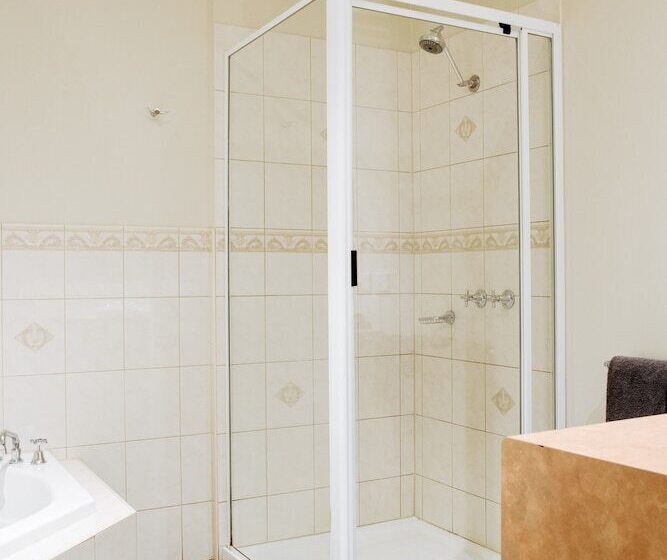 モーテル Alexandra Place