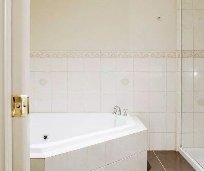 汽车旅馆 Alexandra Place