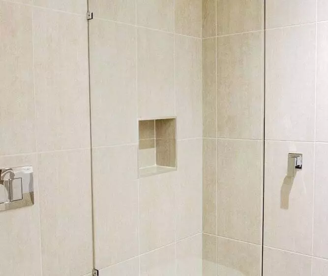 汽车旅馆 Alexandra Place