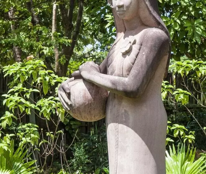 Palm Village Resort & Spa