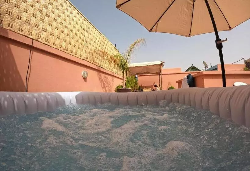 Riad Le Marocain