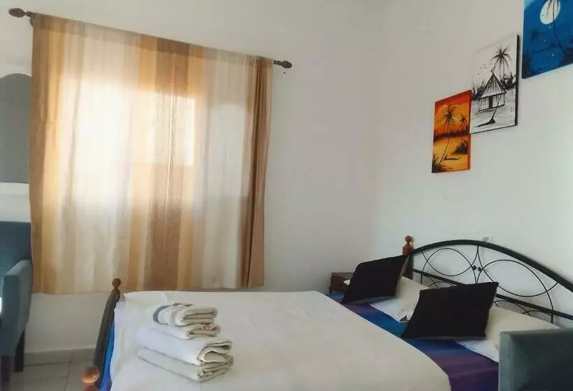 Retkeilymaja Ocean Surf Lodge