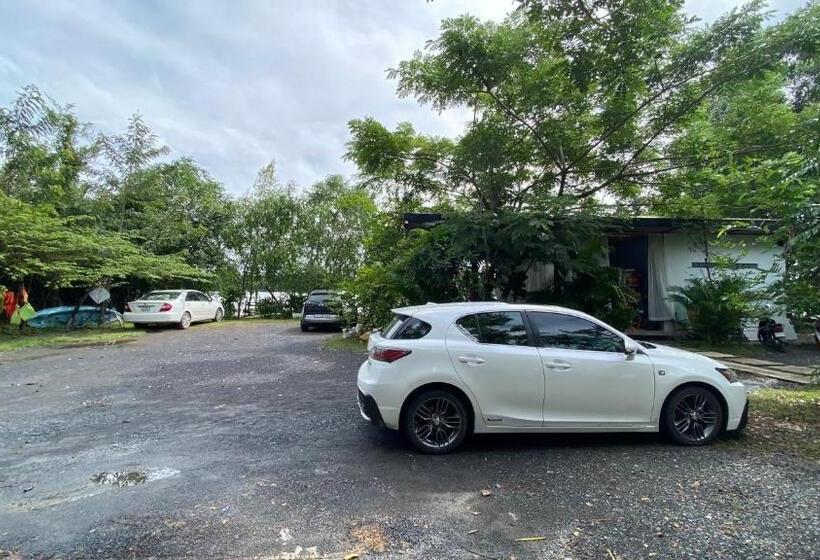 فندق Kampot Riverfront Boutique