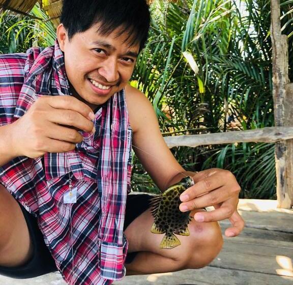 فندق Kampot Riverfront Boutique