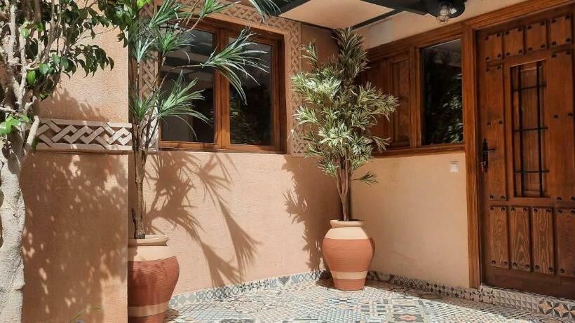 리아드 La Casa Morisca