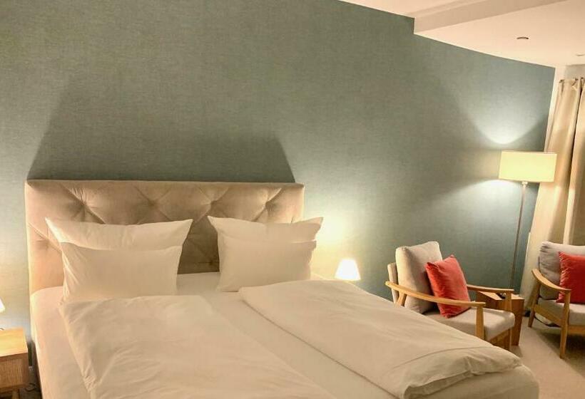 בית מלון כפרי Jagdschloss Friedrichsmoor