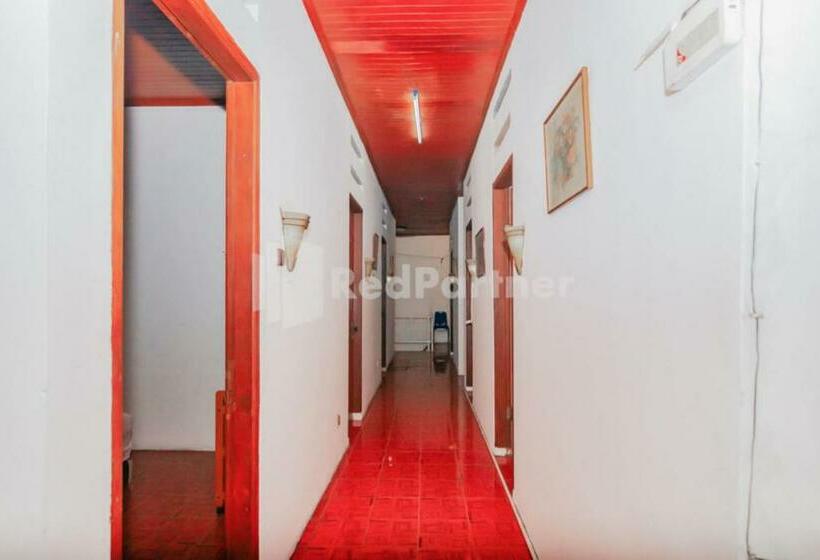 호텔 Kota Padi Homestay Cianjur Syariah Redpartner