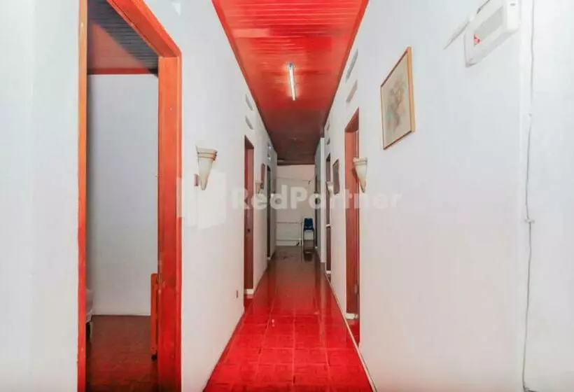 ホテル Kota Padi Homestay Cianjur Syariah Redpartner