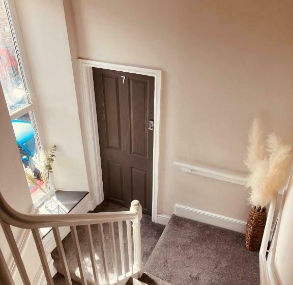 Pensió Bloomfield  At Stayboom