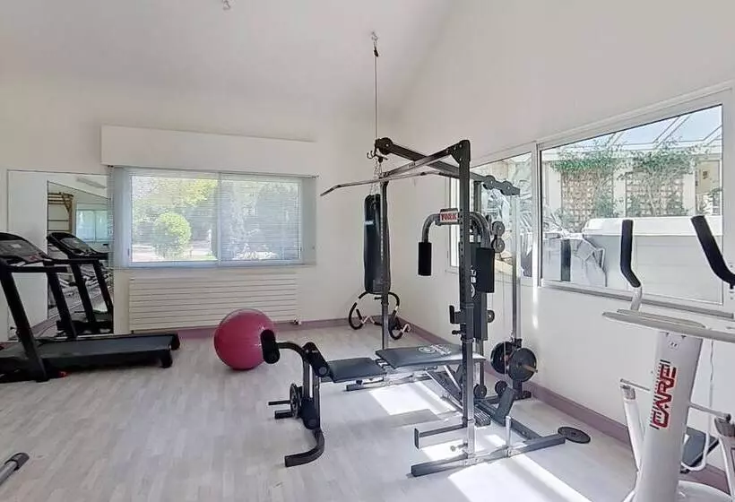 Majatalo Les Jardins De La Muse, Piscine Couverte, Spa Et Fitness