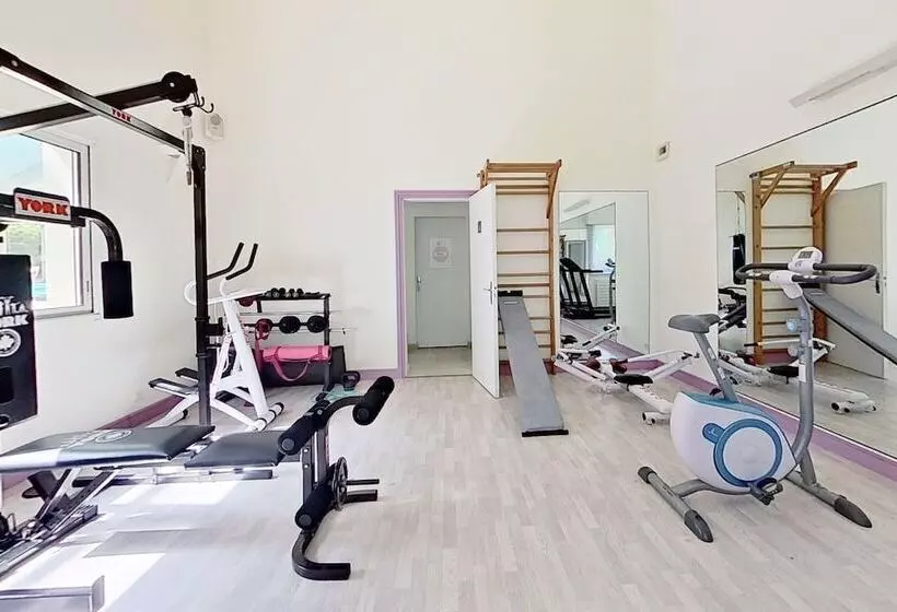 Majatalo Les Jardins De La Muse, Piscine Couverte, Spa Et Fitness