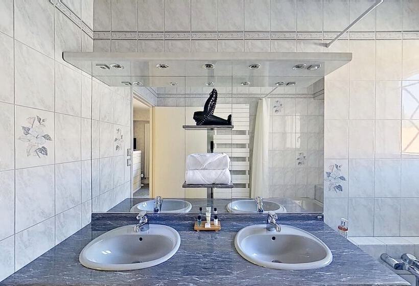 펜션 Les Jardins De La Muse, Piscine Couverte, Spa Et Fitness