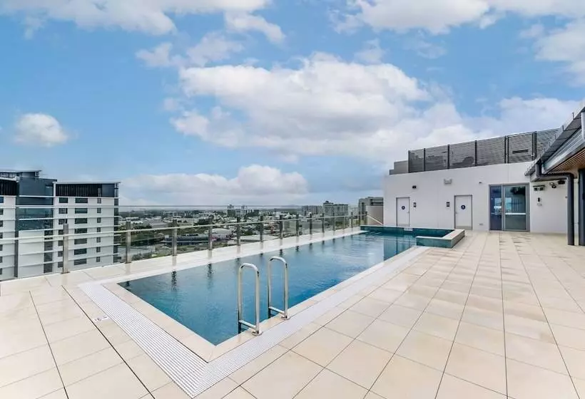 Hotelli Holiday Inn Express & Suites Sunshine Coast, An Ihg