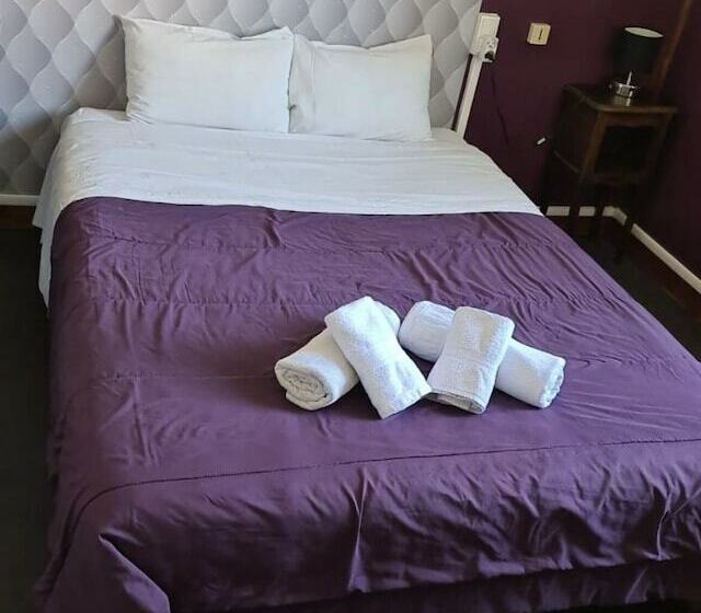 ホテル Hôtel Restaurant Le Picardie