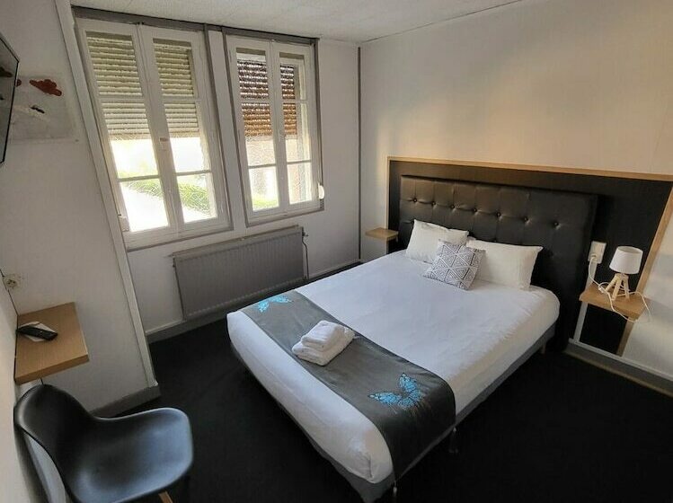 ホテル Hôtel Restaurant Le Picardie