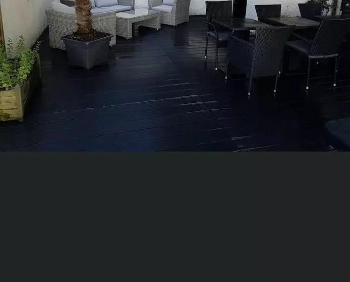 Hotelli Hôtel Restaurant Le Picardie