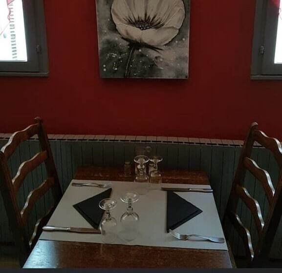 ホテル Hôtel Restaurant Le Picardie