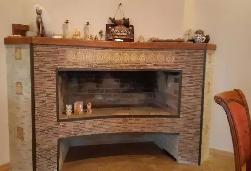 پانسیون Monument Guesthouse
