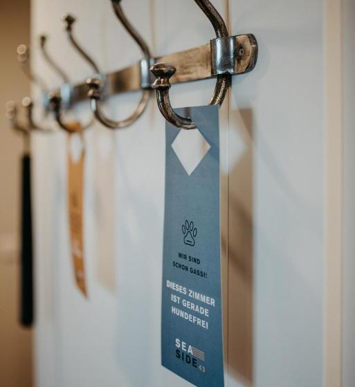 پانسیون Seaside 43