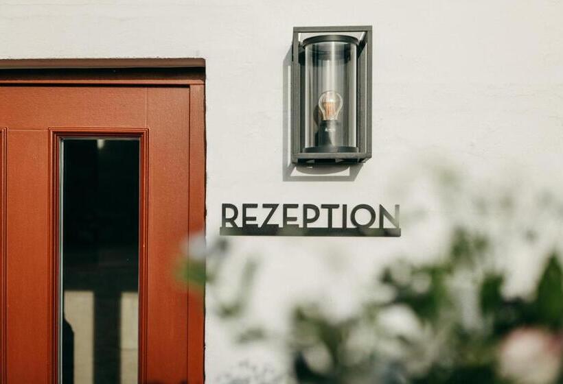 پانسیون Seaside 43