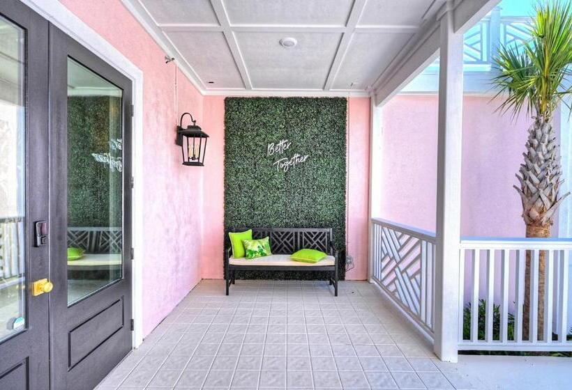 The Oleander Hotel Room 10