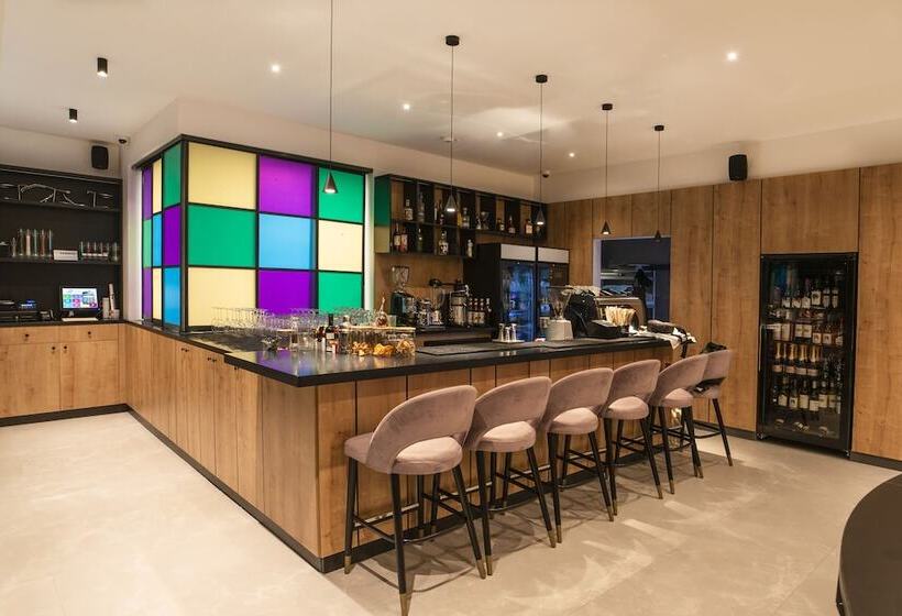 ホテル Boutique Aquarel