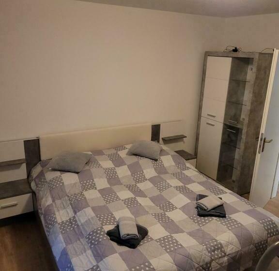 호텔 Ryan Apartament