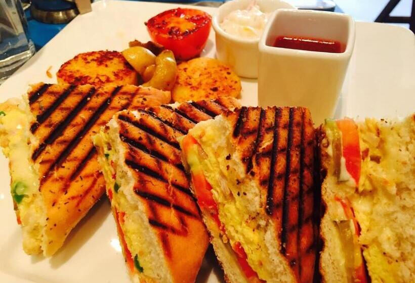 پانسیون Sunrise Rest House