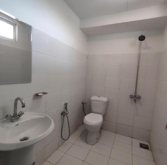 پانسیون Sunrise Rest House