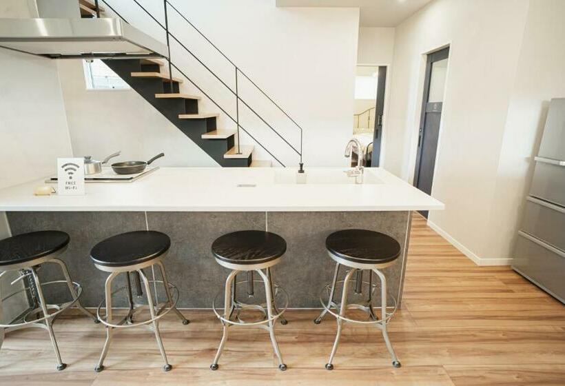 旅馆 Orange County Guest House